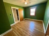 701 1ST Street, Colona, IL 61241