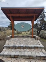 2200 SE Clover Ln, Madras, OR 97741