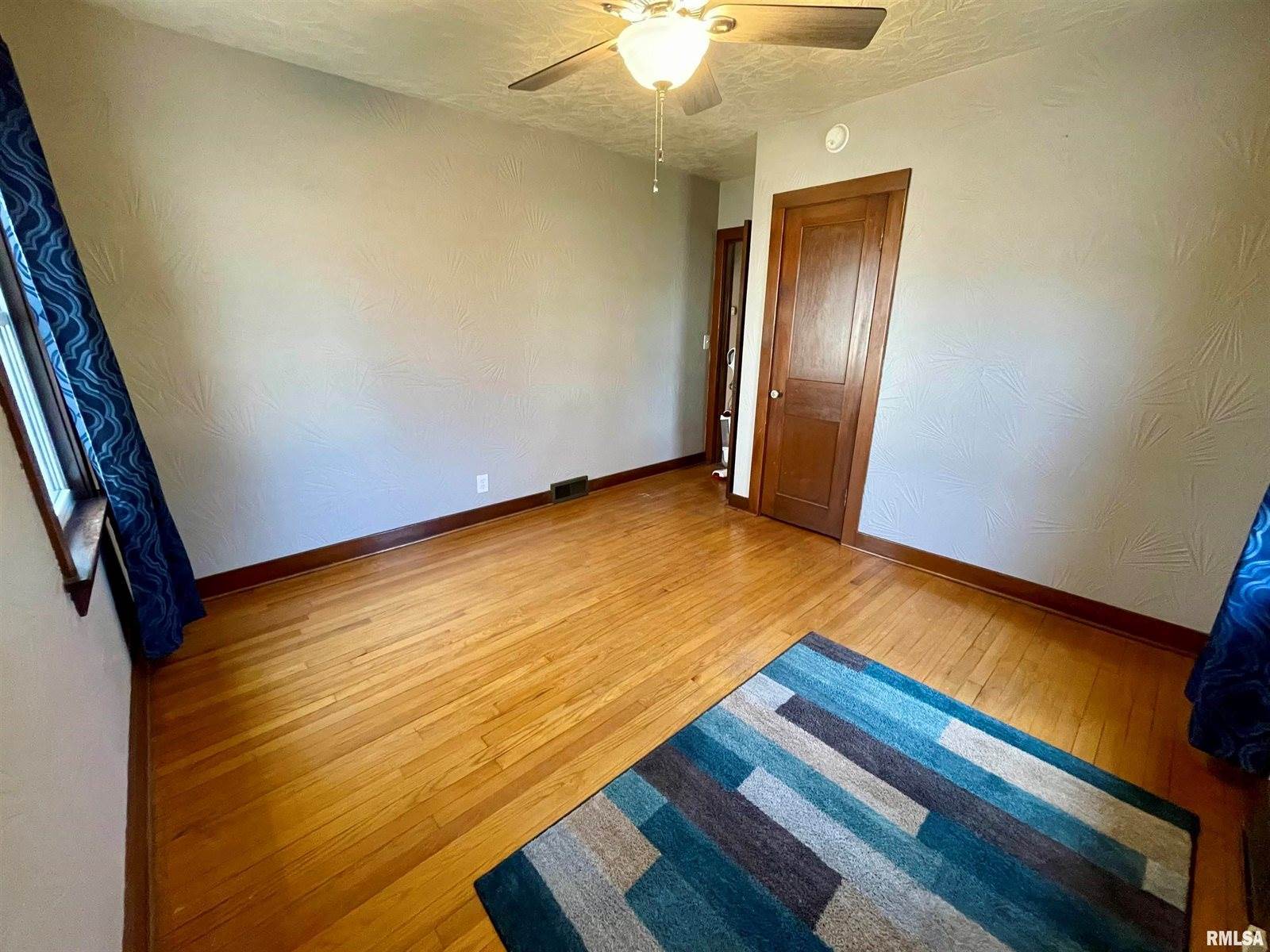 223 East South Street, Geneseo, IL 61254