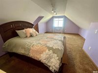 223 East South Street, Geneseo, IL 61254