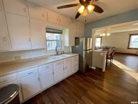 223 East South Street, Geneseo, IL 61254