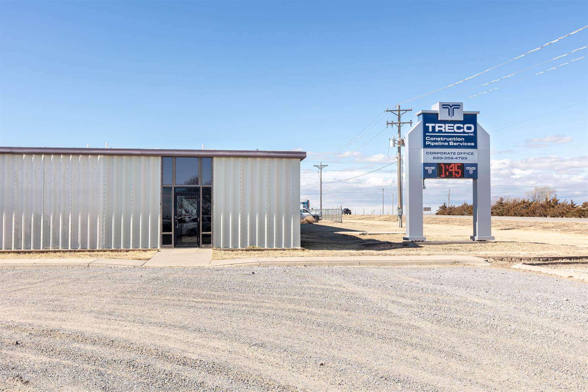 2871 W Oklahoma Ave, Ulysses, KS 67880