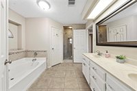 108 Whispering Meadows Drive, Hewitt, TX 76643