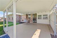 108 Whispering Meadows Drive, Hewitt, TX 76643