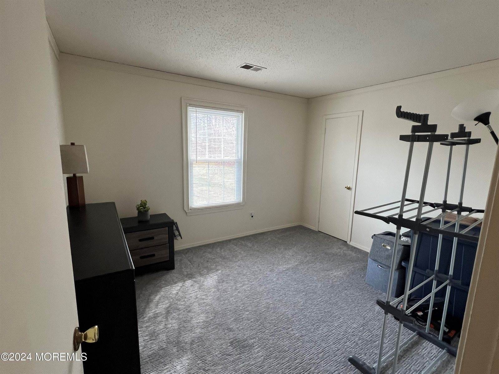 38 Frontier Way, Tinton Falls, NJ 07753