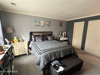 38 Frontier Way, Tinton Falls, NJ 07753