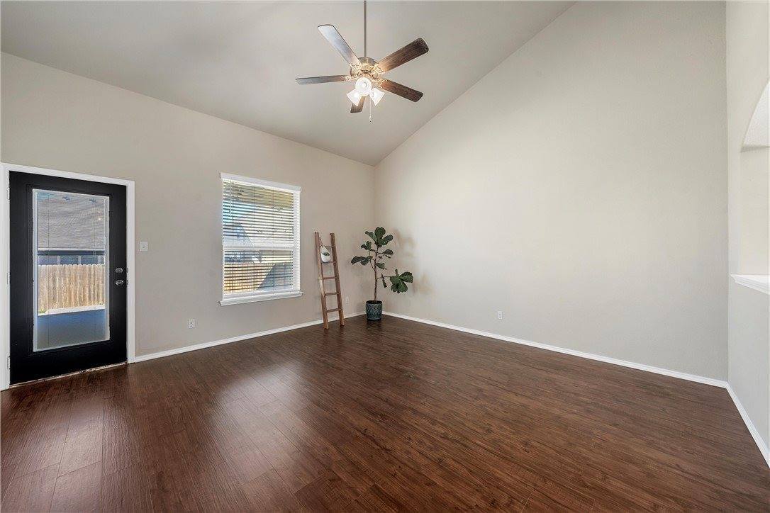 3208 Keathley Drive, Lorena, TX 76655