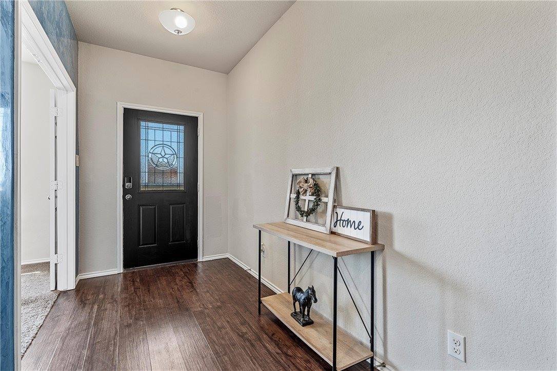 3208 Keathley Drive, Lorena, TX 76655