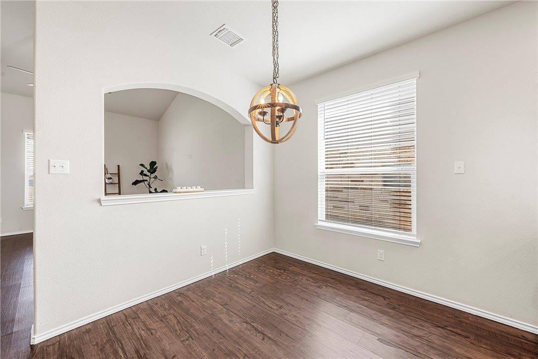 3208 Keathley Drive, Lorena, TX 76655