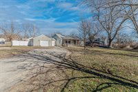 612 Stone Lane, Chapman, KS 67431