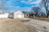 612 Stone Lane, Chapman, KS 67431