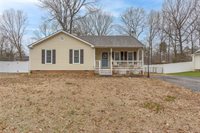 9814 Brenspark Rd, Chesterfield, VA 23832