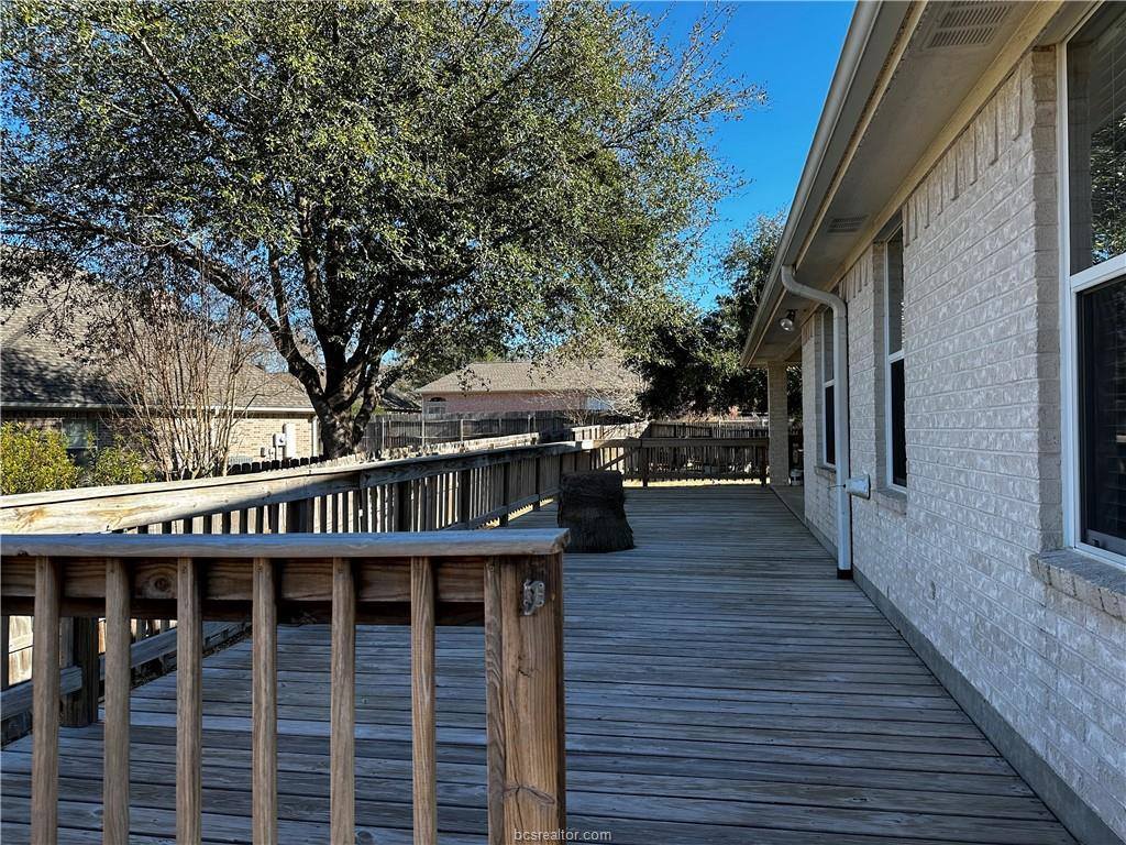 326 Agate Drive, College Station, TX 77845