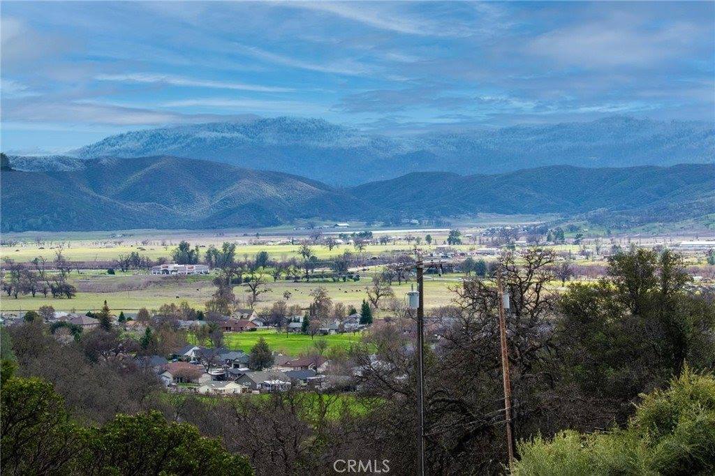 16970 Knollview, Hidden Valley Lake, CA 95467