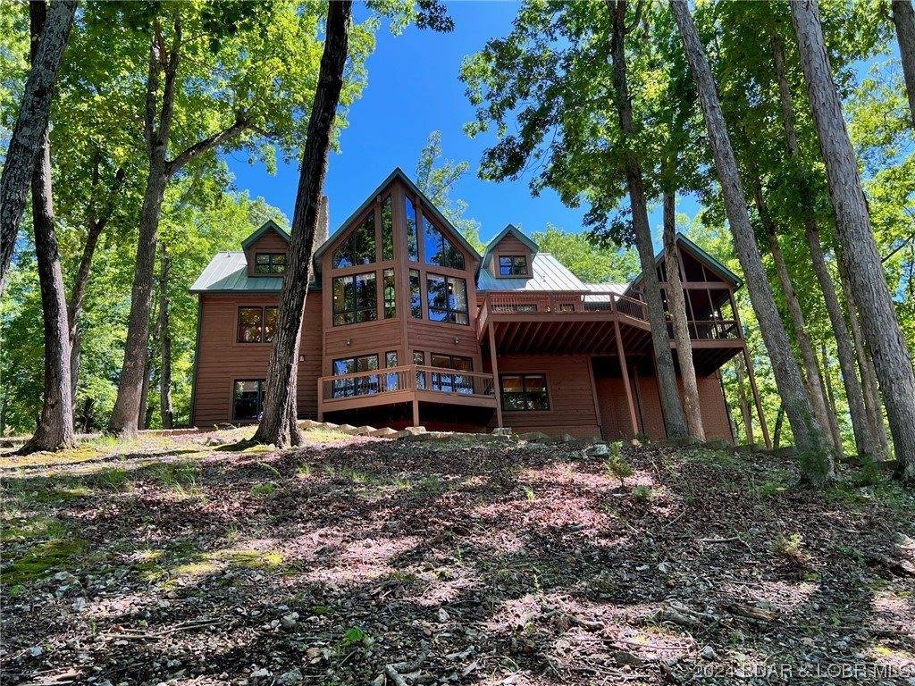 581 Cinnamon Ridge Road, Sunrise Beach, MO 65079