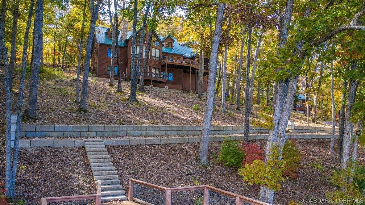 581 Cinnamon Ridge Road, Sunrise Beach, MO 65079