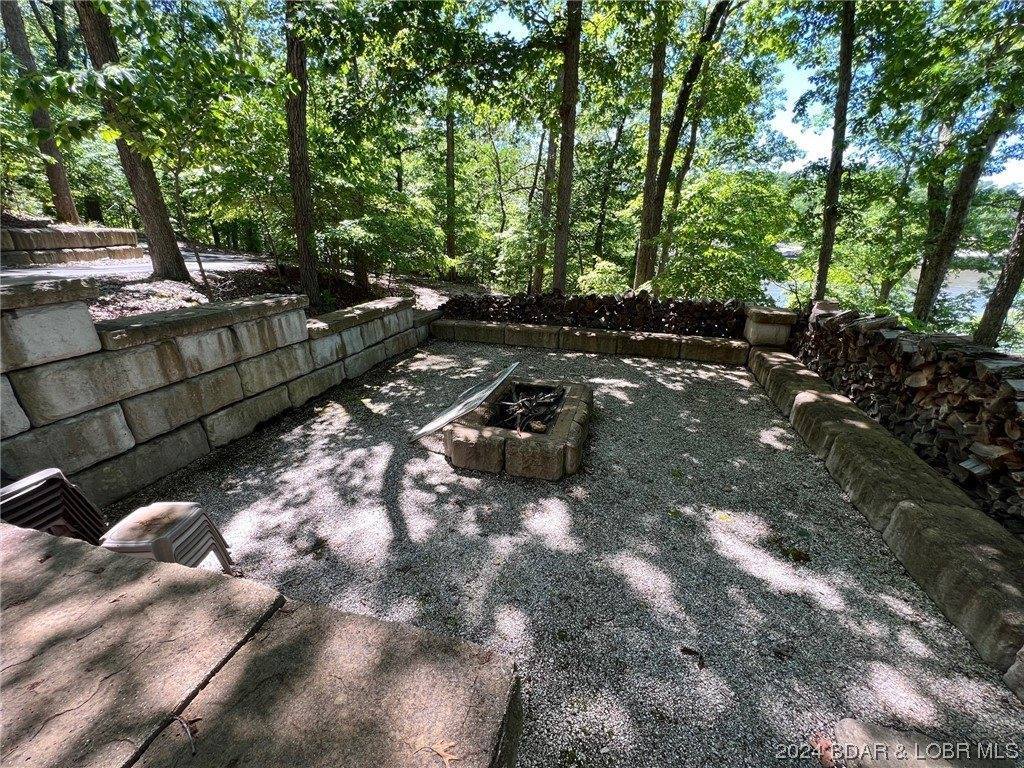 581 Cinnamon Ridge Road, Sunrise Beach, MO 65079