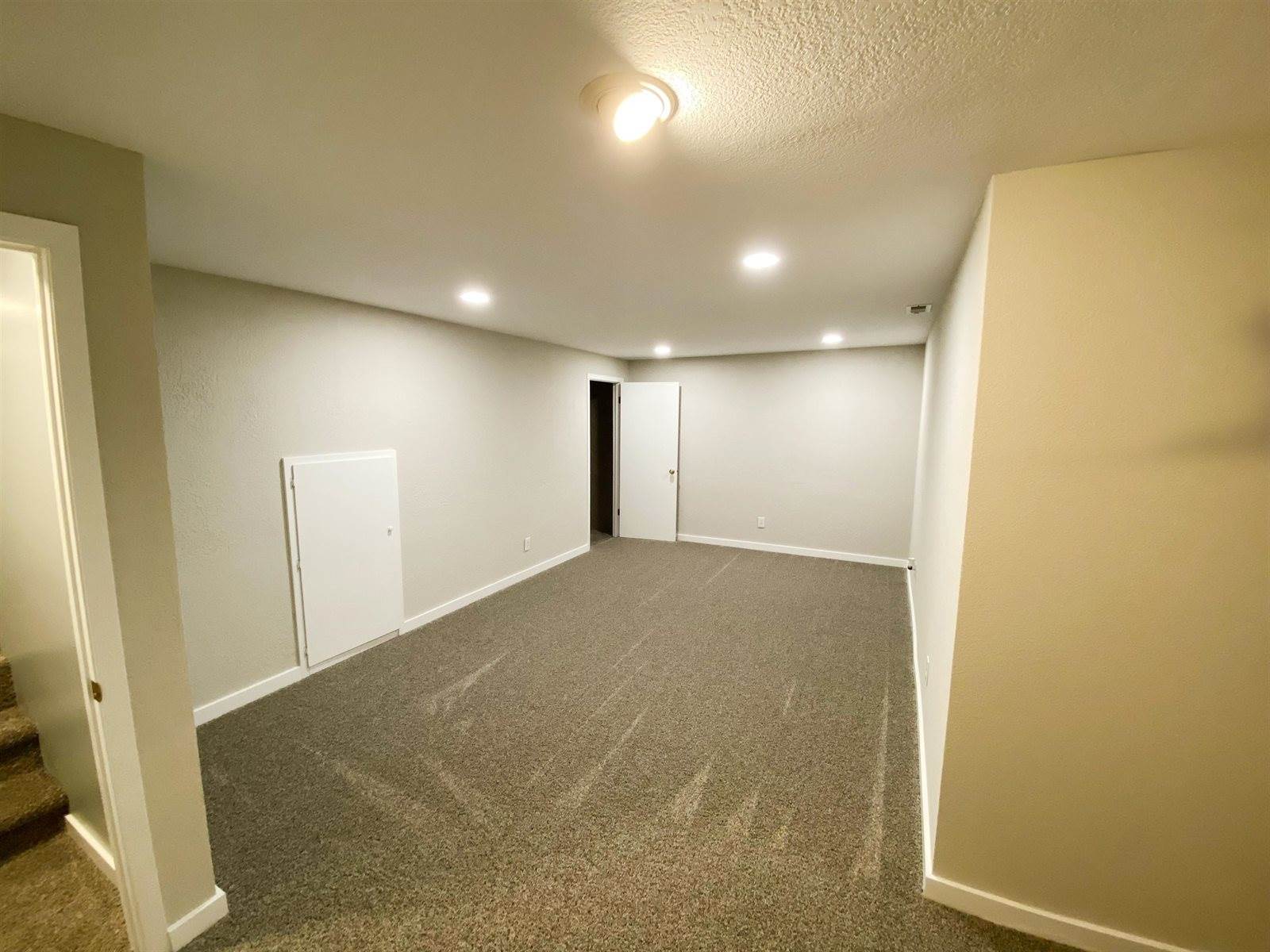 1717 S Cypress St Apt 212, Wichita, KS 67207