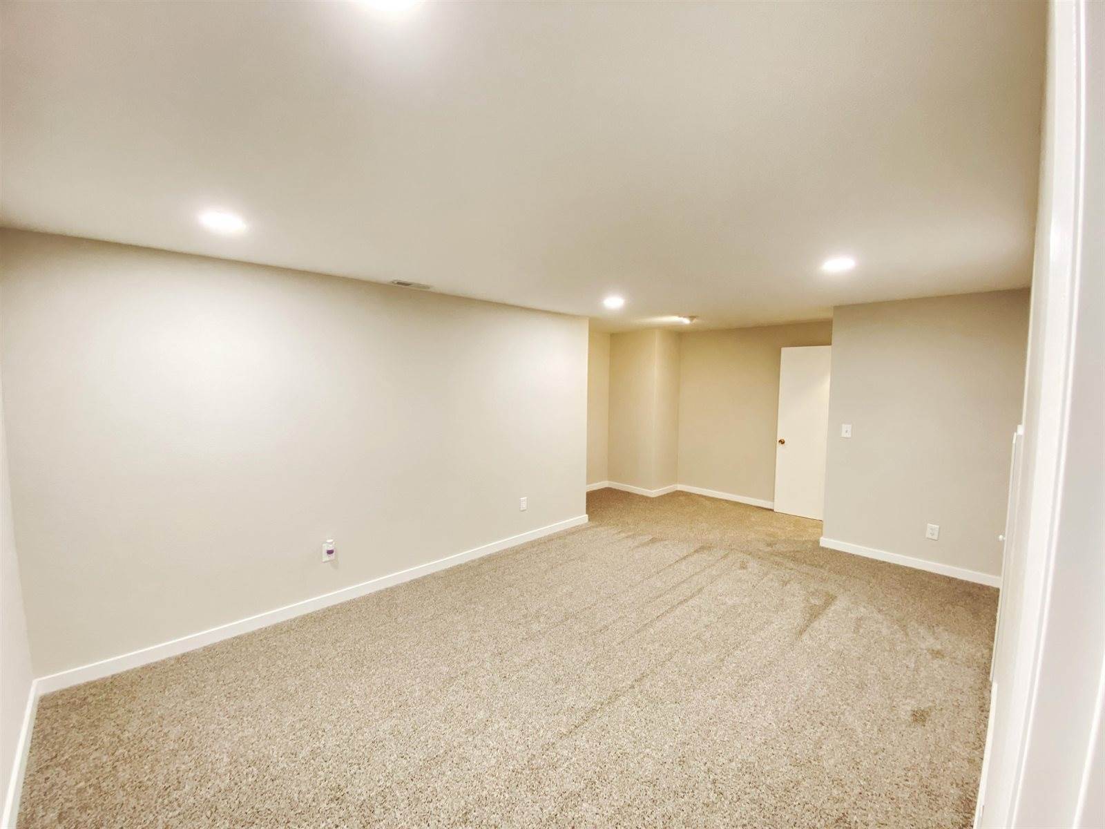 1717 S Cypress St Apt 212, Wichita, KS 67207