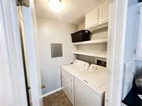 1717 S Cypress St Apt 212, Wichita, KS 67207