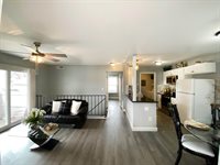 1717 S Cypress St Apt 212, Wichita, KS 67207