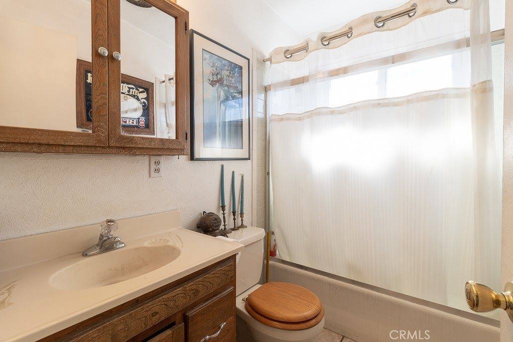 818 Sandia Avenue, La Puente, CA 91746