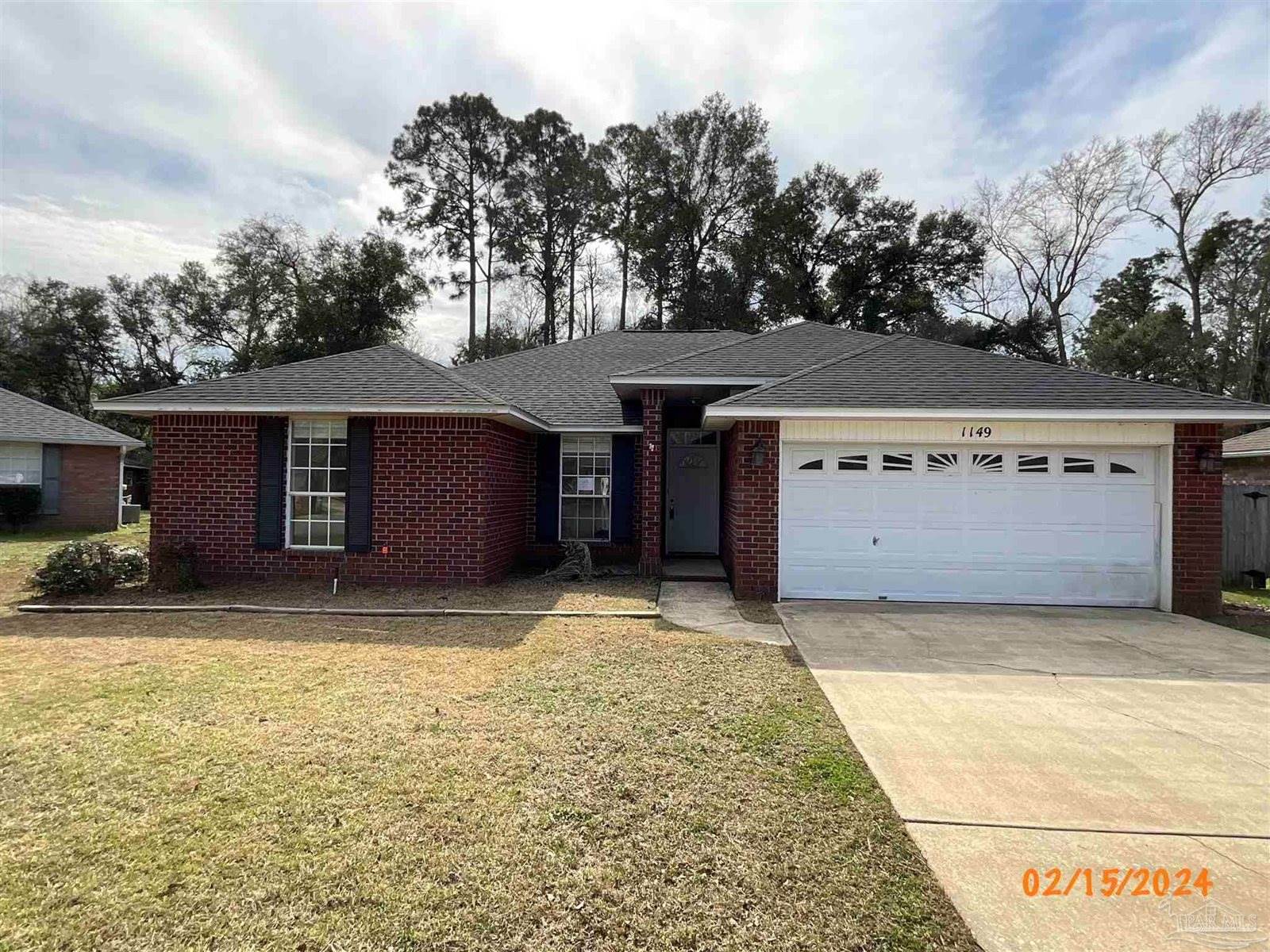 1149 Carla Dr, Cantonment, FL 32533