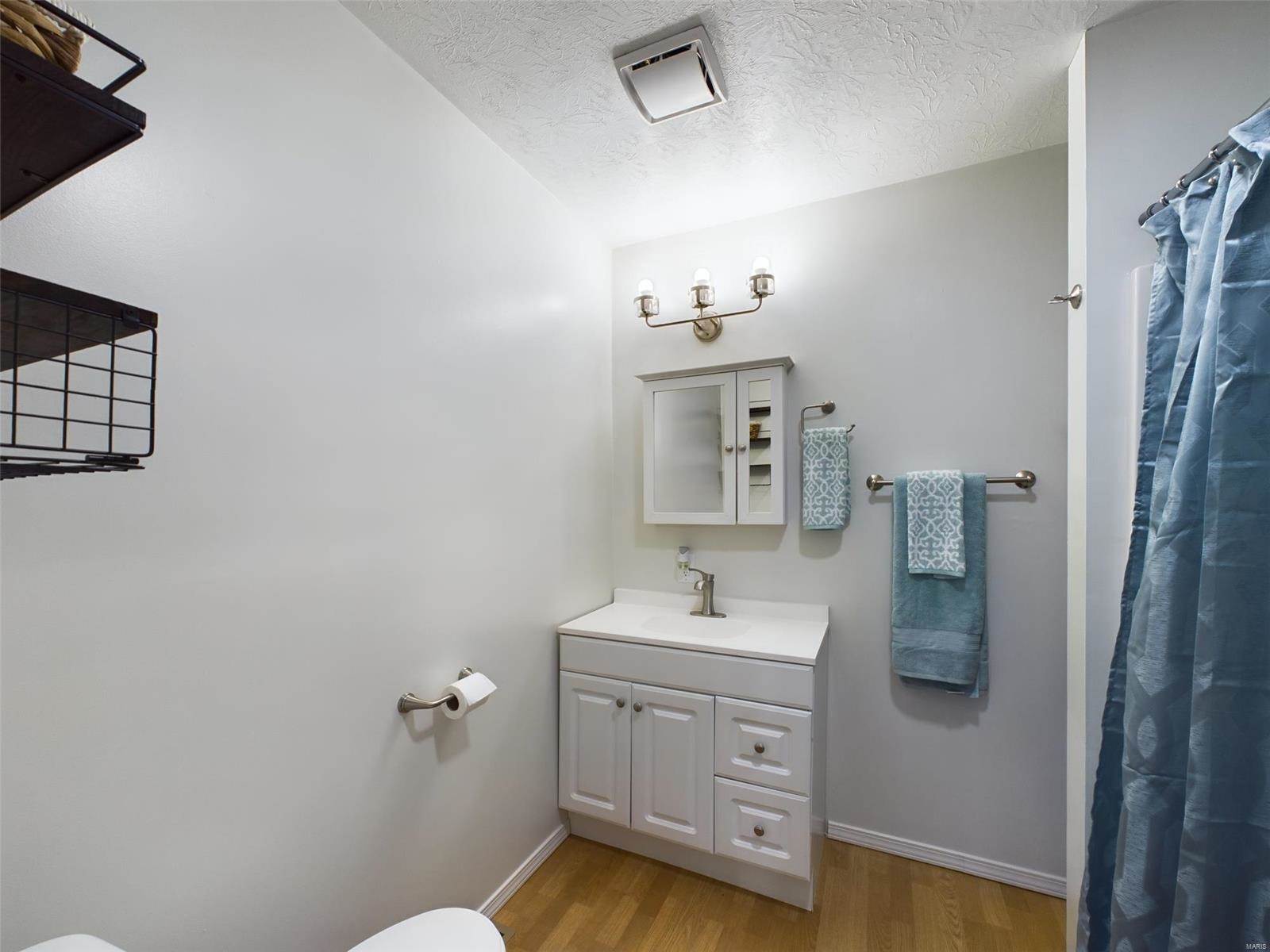 14290 Torpedo Drive, Saint Robert, MO 65584