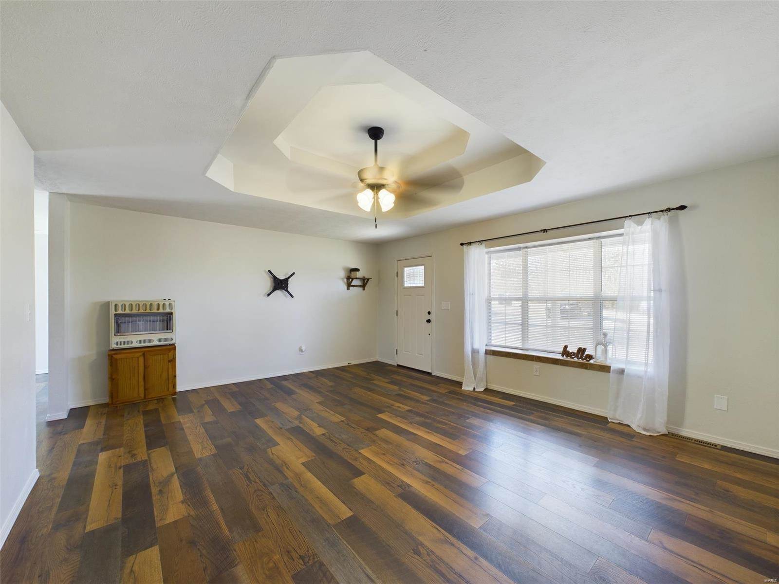 14290 Torpedo Drive, Saint Robert, MO 65584