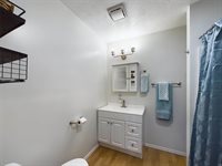 14290 Torpedo Drive, Saint Robert, MO 65584