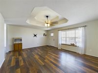 14290 Torpedo Drive, Saint Robert, MO 65584