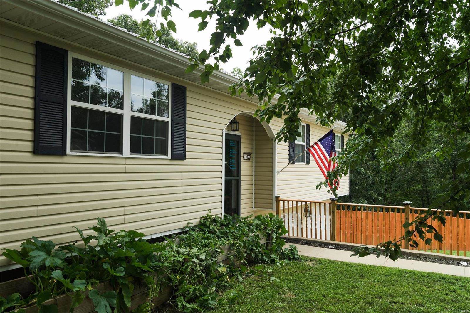 15400 Triangle Lane, Saint Robert, MO 65584