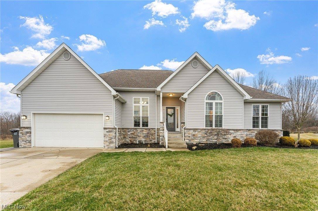 6444 Bay Meadow Court, Austintown, OH 44515