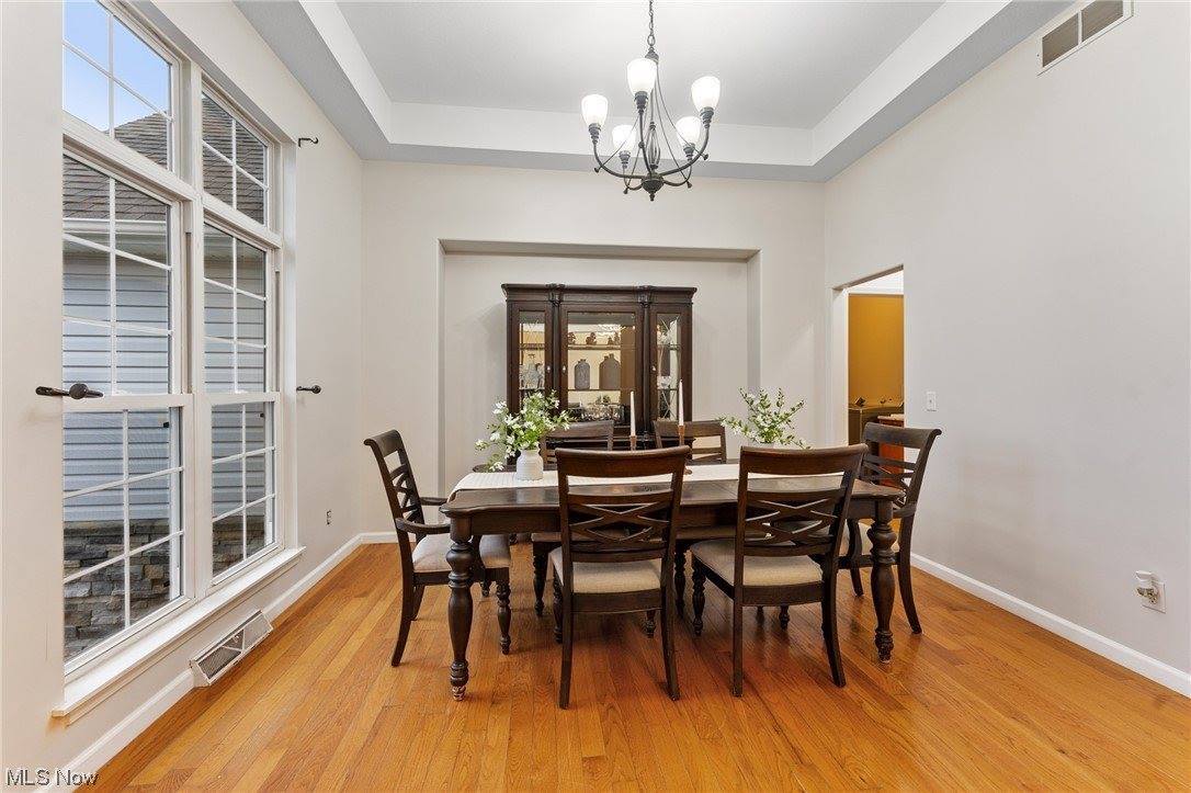 6444 Bay Meadow Court, Austintown, OH 44515