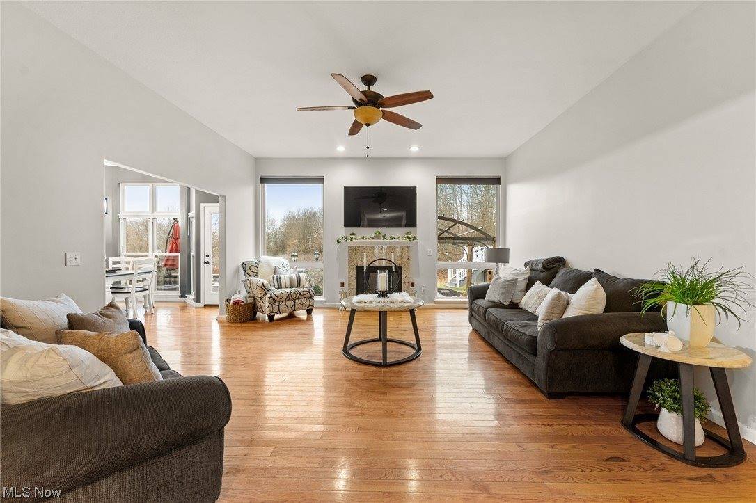 6444 Bay Meadow Court, Austintown, OH 44515