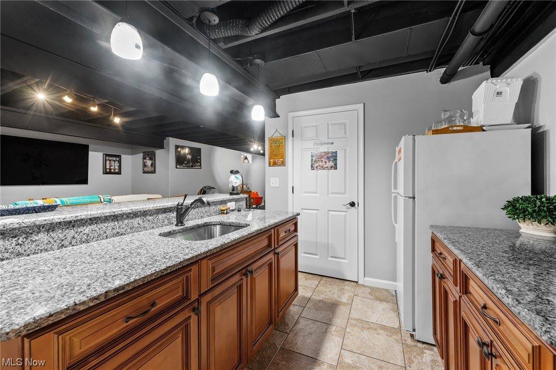 6444 Bay Meadow Court, Austintown, OH 44515