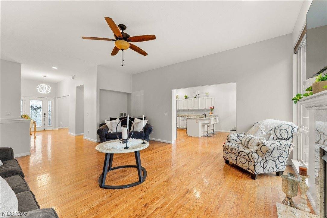 6444 Bay Meadow Court, Austintown, OH 44515