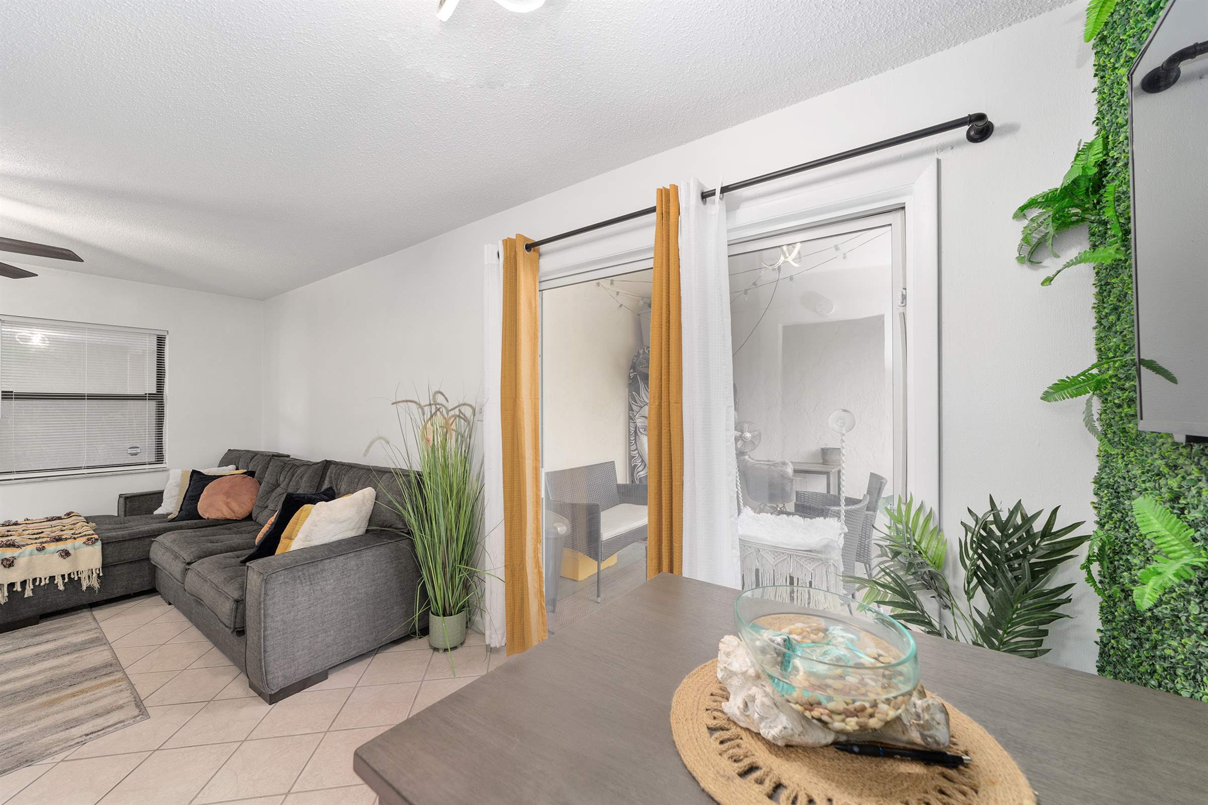 2437 NE 6TH Street, Ocala, FL 34470