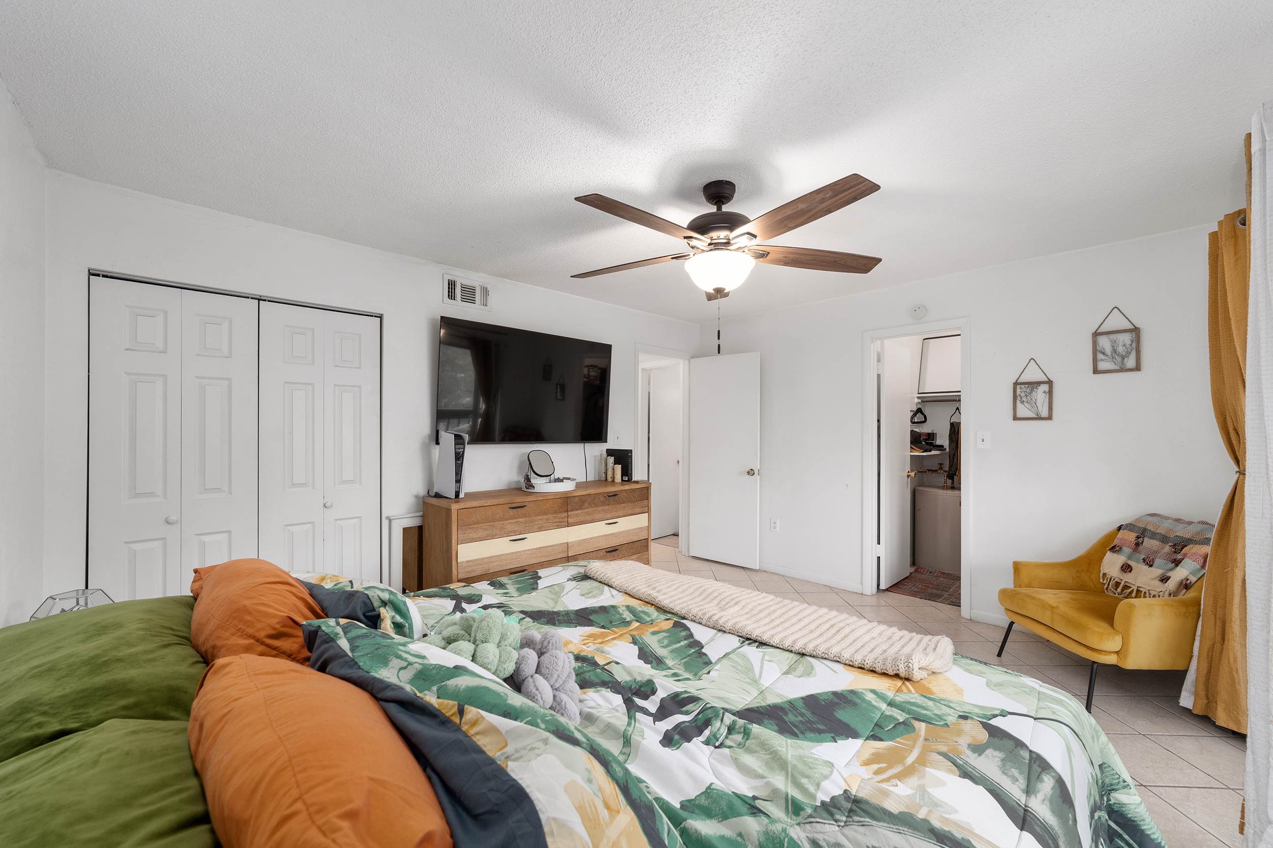 2437 NE 6TH Street, Ocala, FL 34470