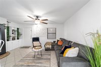 2437 NE 6TH Street, Ocala, FL 34470