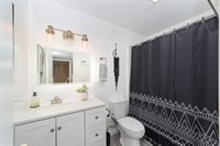 2437 NE 6TH Street, Ocala, FL 34470