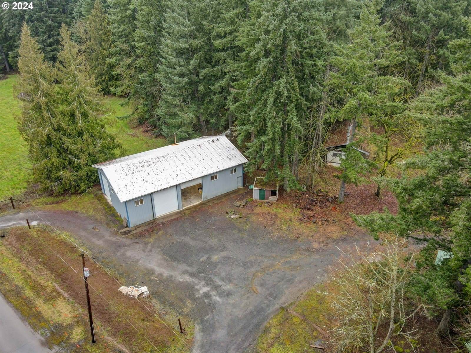 15871 South Howards Mill Rd, Mulino, OR 97042