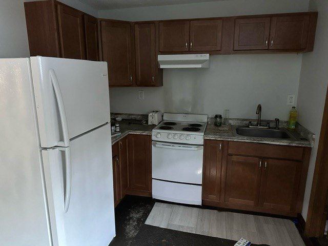 4293-4295 High St, Palmer, MA 01069