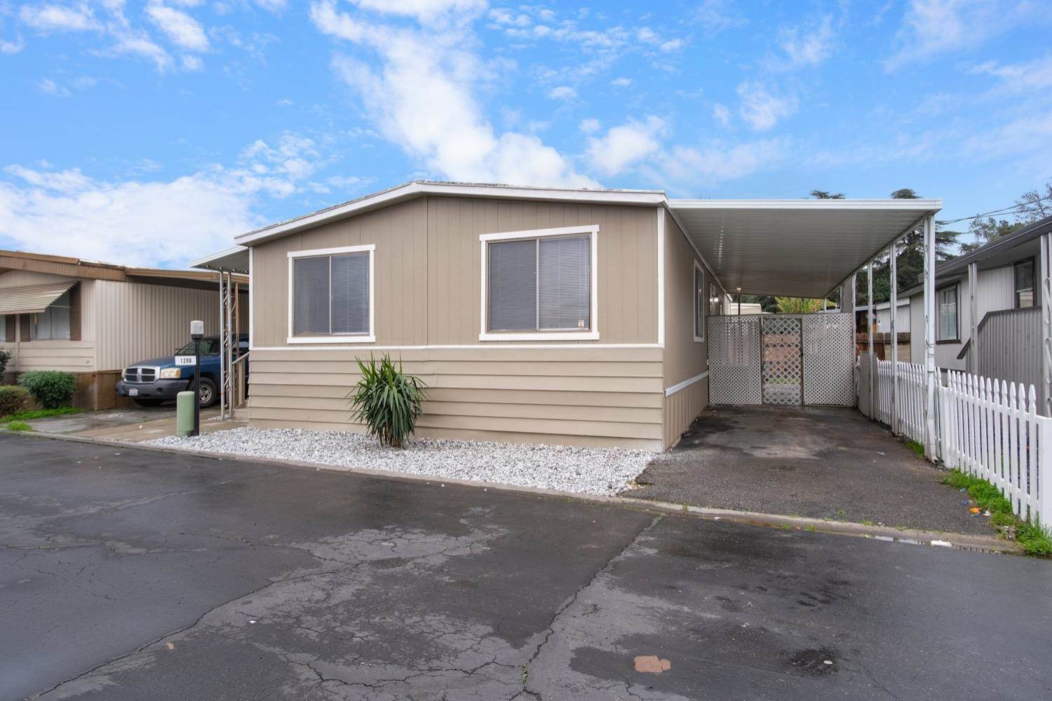 1206 Magic Sands Way, Turlock, CA 95380