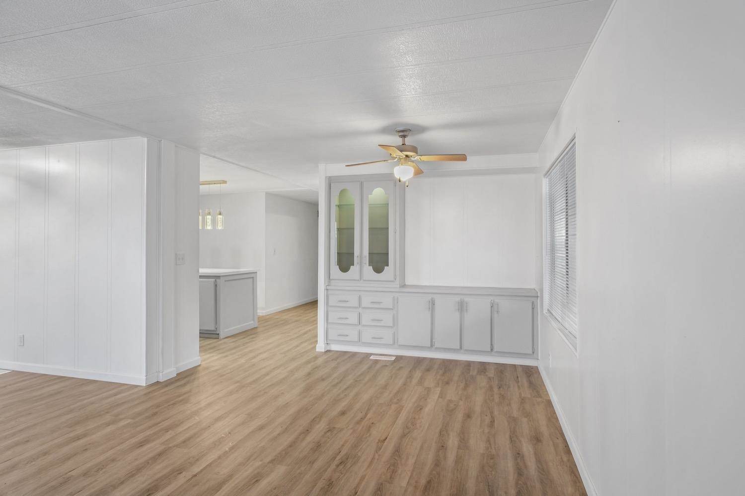 1206 Magic Sands Way, Turlock, CA 95380