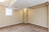 1059 23rd Street, West Des Moines, IA 50266