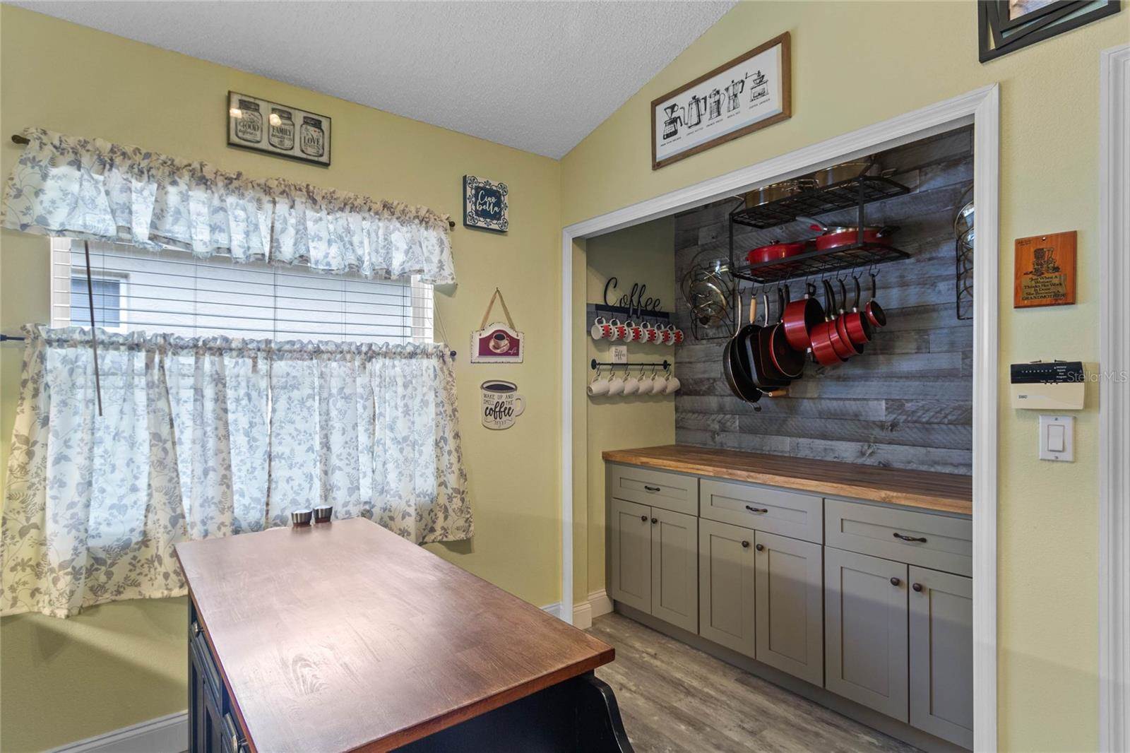 3626 Eversholt Street, Clermont, FL 34711