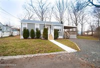 37 Central Avenue, Hazlet, NJ 07734