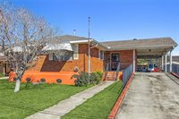 11 White Boulevard, Gretna, LA 70053