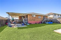 11 White Boulevard, Gretna, LA 70053